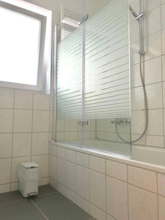 Aparts House - Balkon-Wifi-Kitchen Essen Exterior foto